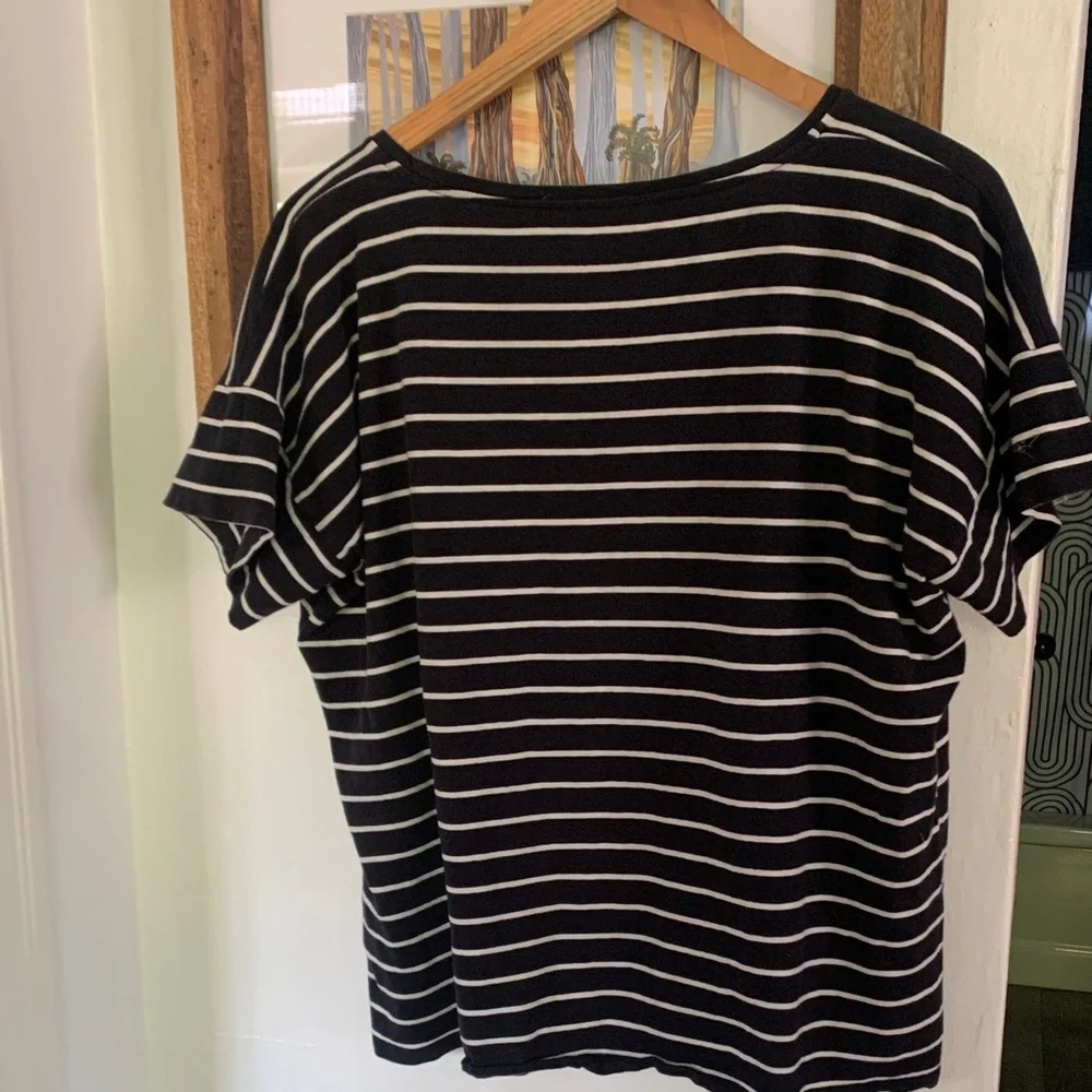Everlane Black and White Striped Short Sleeve Tee - Picture 5 of 5